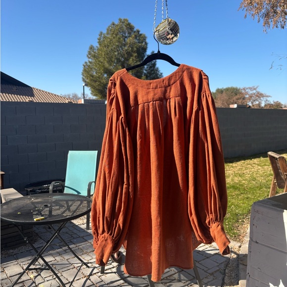 Dejá Smock Rust - Picture 2 of 11